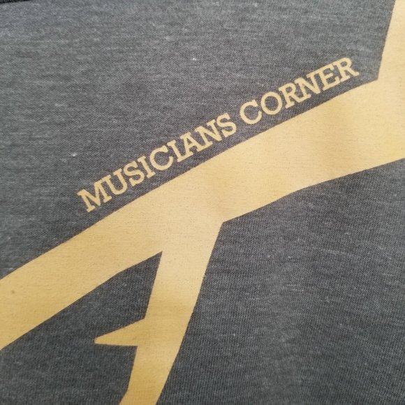 Unisex Nashville Tn. Musicians Corner Record  Tee - Picture 4 of 7